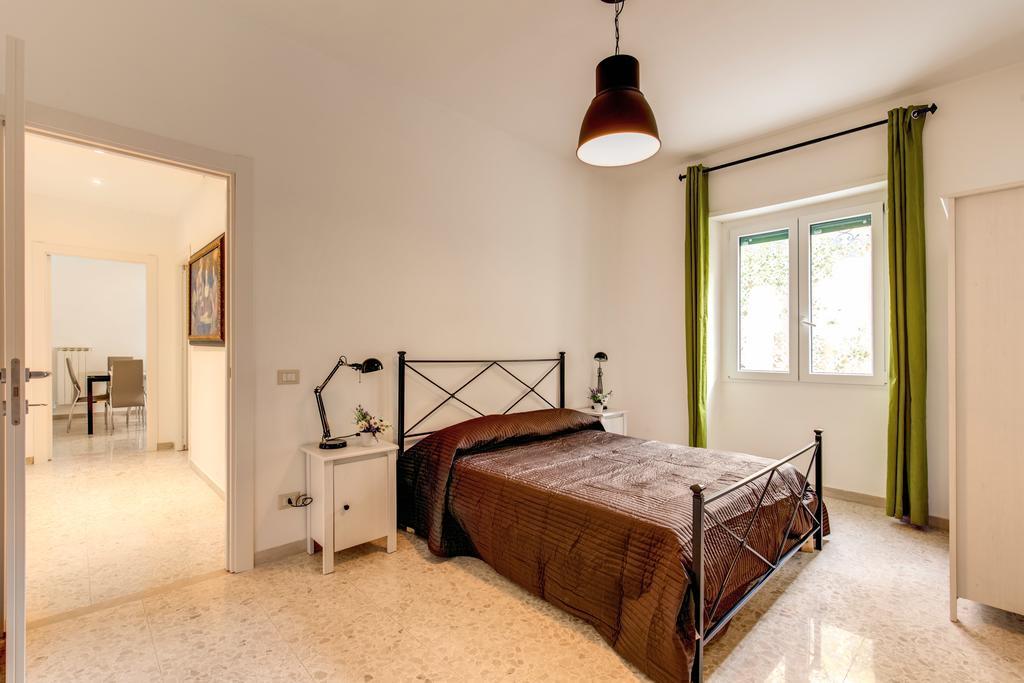 Daisy Guest House Colosseo Roma Camera foto